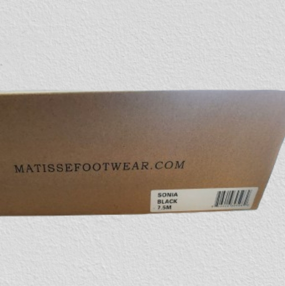 Coconuts by Matisse Lace-Up Boots - Picture 2 of 6